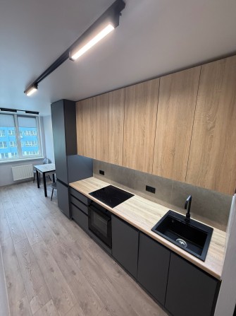 Продам квартиру Атлант на Київський,Симоненка 107 а,від власника - фото 1