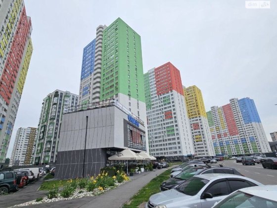 Продается однокомнатная  квартира в ЖК Атлант на Киевской Бровары