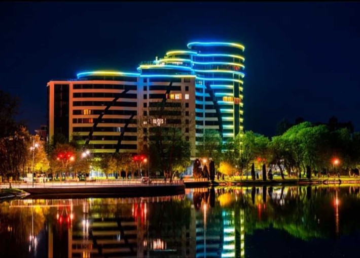 Продаю 3 кімнатну квартиру на березі Міського Озера! ЖК Парус. 108м2 - фото 1