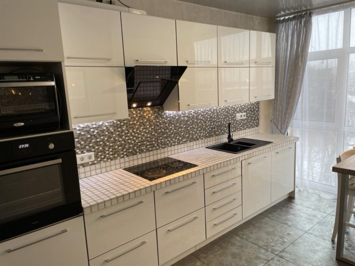 Продам квартиру ЖК Вишиванка ( 85 кв.м) - фото 1