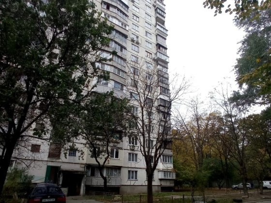 Продам однокімнатну  квартиру у Київі Белая Церковь