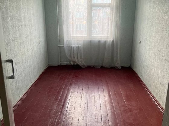 Продам 4-х кімнатну квартиру Белая Церковь