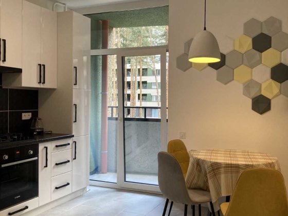 Продам квартиру з новим ремонтом! 15 хв до Києва! Мін. оформлення! Буча