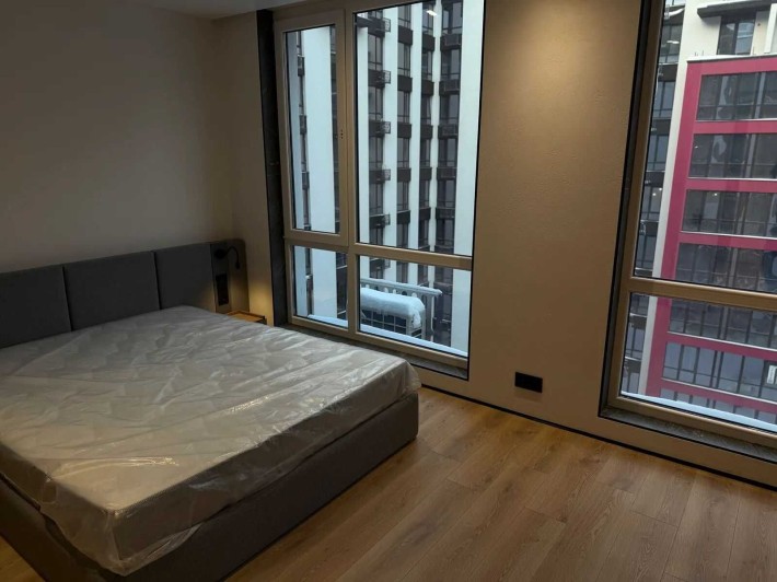 однокімнатна квартира з ремонтом Manhettan - фото 1