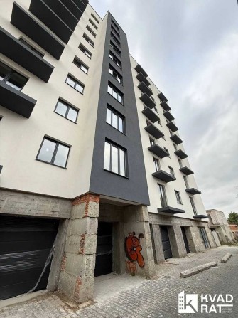 Двокімнатна квартира 56 м у центрі! - фото 1