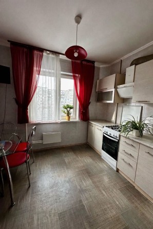 3-кімнатна / гарний стан / укомплектована - фото 1