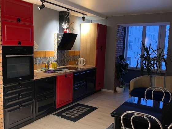 Продаж 2-кв 80 кв.м м.Бориспіль вул. Головатого.20 Бориспіль