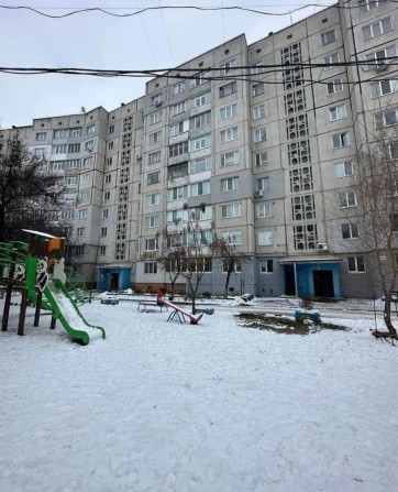 Продаж 4- кімнатної квартири - фото 1