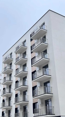 Квартира в клубному містечку у Івано-Франківську, з балконом. - фото 1