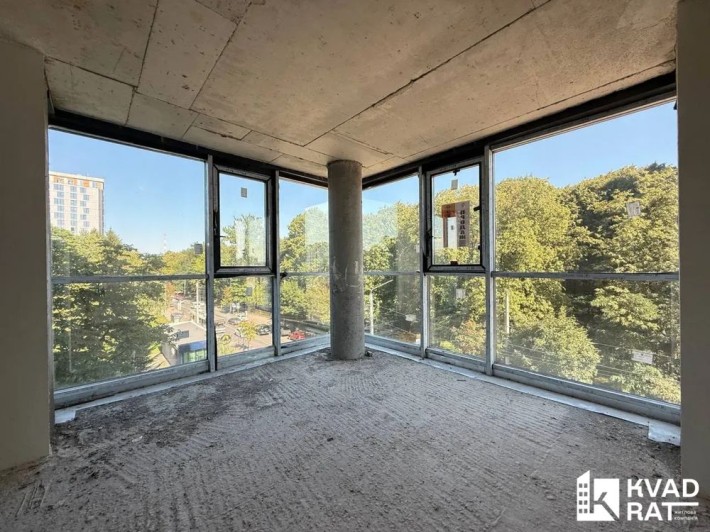 Топова 3 кім з виглядом на Парк Шевченка! - фото 1