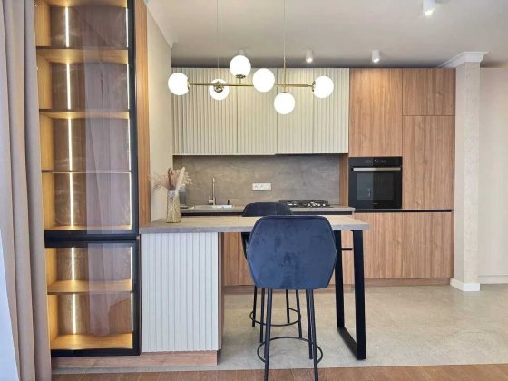 Стильна трикімнатна в якісному ЖК! Івано-Франківськ