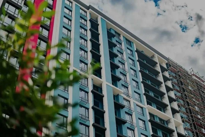 продаж 1к квартири вул. незалежності, готовий будинок - фото 1