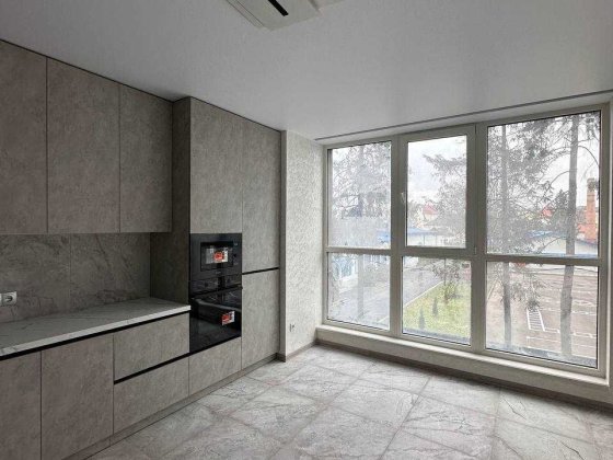 2-кім. квартира з ремонтом і кухонними меблями. ЖК Central Park Івано-Франківськ