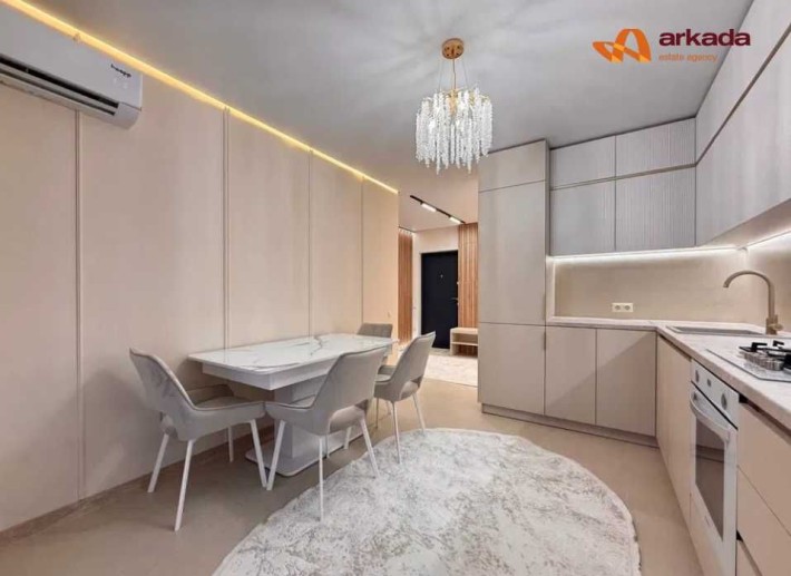 Квартира з  Ремонтом у житловому комплексі Family Plaza Центр - фото 1