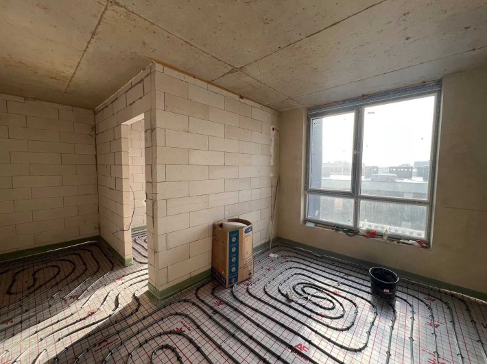 1кімнатна квартира,тепла підлога,стяжка,електрика,сантехніка! - фото 1