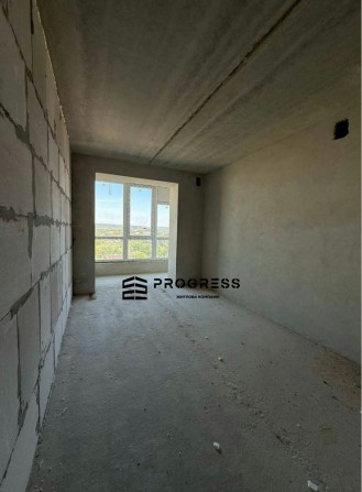 1-кімнатна квартира Княгинин, можна робити ремонт - фото 1