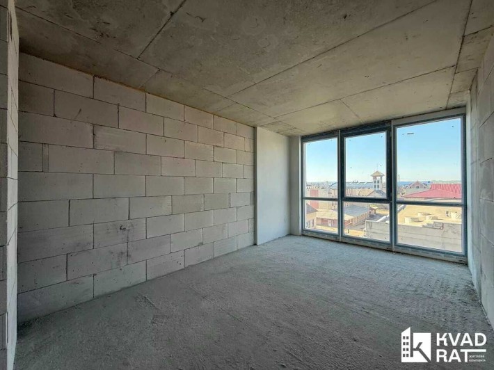 Здана 2-кім біля велесу! Комфортний 5 поверх 820$ м2 - фото 1