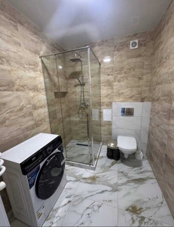 Продається 1 кім. квартира 43 м2 з сучасним ремонтом в ЖК Лемківський! - фото 1