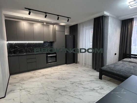 Однокімнатна квартира, другий поверх, єОселя, Металургів 35 Бровары