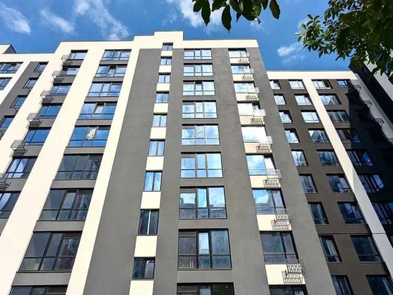 Простора 1к квартира 47м2, зданий будинок, газ! Ивано-Франковск