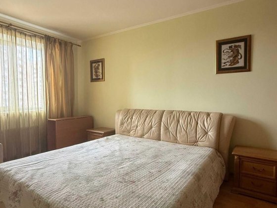 Продам 2кім.квартиру вул.Грушевського,парк Перемоги,м.Бровари SL Бровары