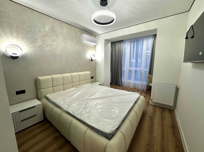 1-кімнатна квартира зі СТИЛЬНИМ РЕМОНТОМ! - фото 1