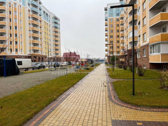 3 кімнатна дворівнева квартира від власника Буча