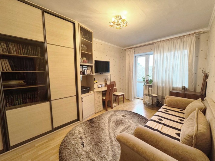 Продаж 3 к.квартири з ремонтом та меблями. Заїзжай та живи. Сертифікат - фото 1