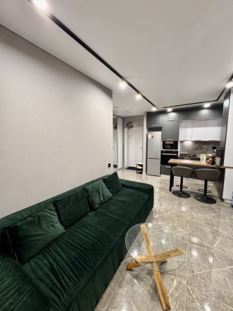 Продаю дуже КЛАСНУ квартиру 45.6м2 з ТЕРАСОЮ! Газове опалення! - фото 1