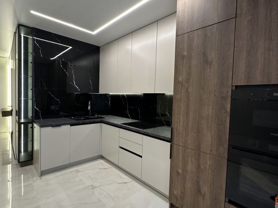 Продається стильна квартира біля озера Ивано-Франковск