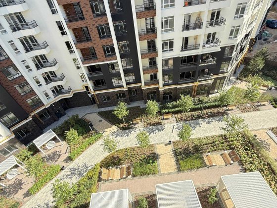 Продається 1-кімнатна квартира площею 40 м² у сучасному будинку. Ірпінь