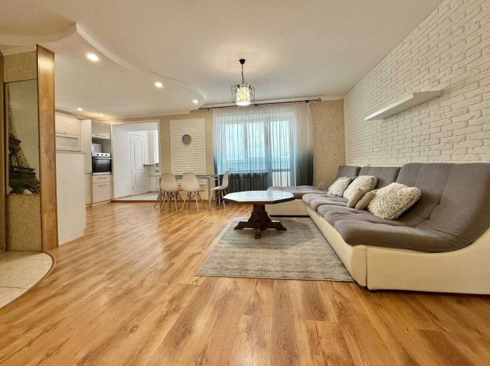 3кім Квартира з Баалконом - фото 1