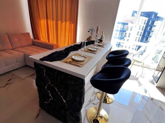 Продаж 2 к квартири з власною терасою Івано-Франківськ