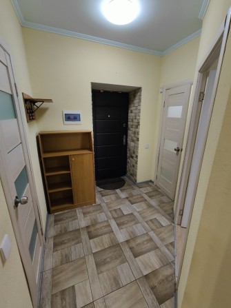 Однокімнатна квартира з ремонтом! Поруч вся інфраструктура , 2%оформл. - фото 1
