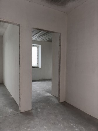 Однокімнатна видова квартира в центрі Ірпеня, 45м2, Будинок з ліфтом - фото 1