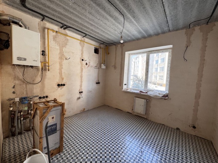 КВАРТИРА з ремонтом частковим, електрика розведена, без КОМІСІЇ - фото 1