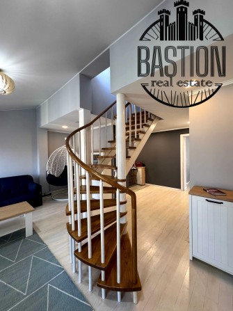 Ексклюзивна двохрівнева 3-кімнатна квартира в Івано-Франківську,БАМ - фото 1