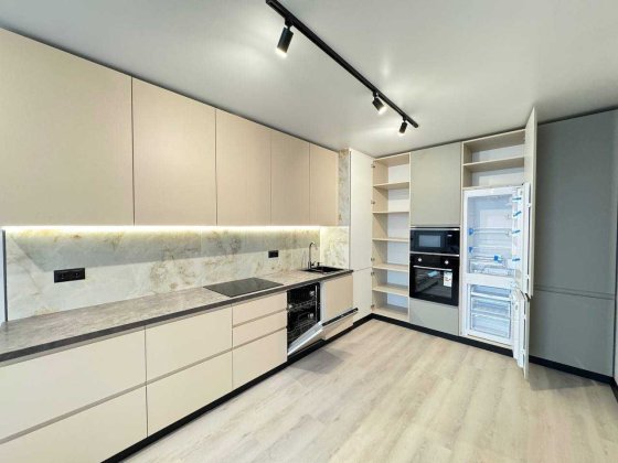 Продаж 2 кім квартири 3 поверх 64 м2  з сучасним ремонтом в новому ЖК! Івано-Франківськ