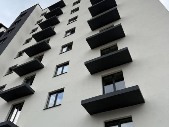 Двокімнатна квартира 56 м у центрі! Зручний 3 поверх, сонячна і тепла Ивано-Франковск