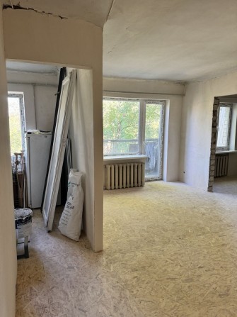 ПРОДАМ 3-х комнатную квартиру ЮГОК - фото 1