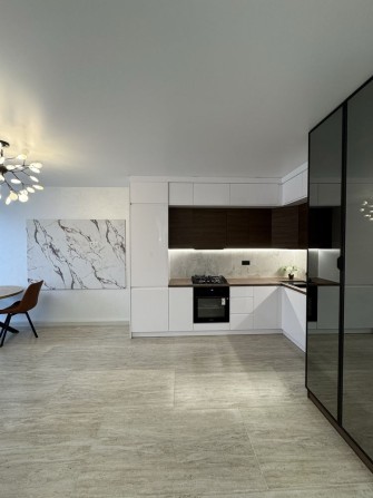 Двокімнатна квартира з ремонтом в ЖК Central Park - фото 1