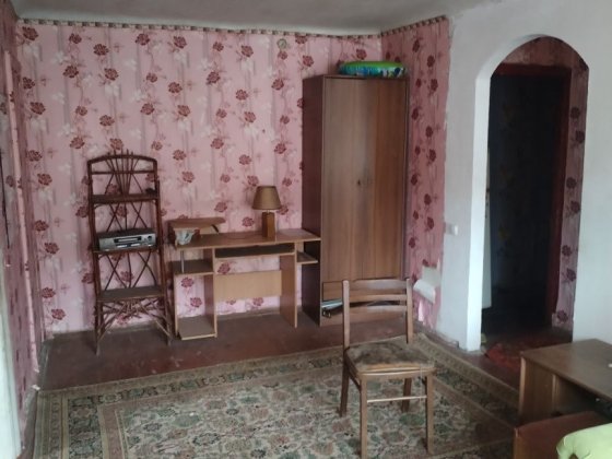 Продам 2х комнатную по Сичеславской 20