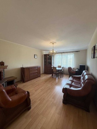 Продається велика 4 кім. квартира в самому центрі міста - фото 1