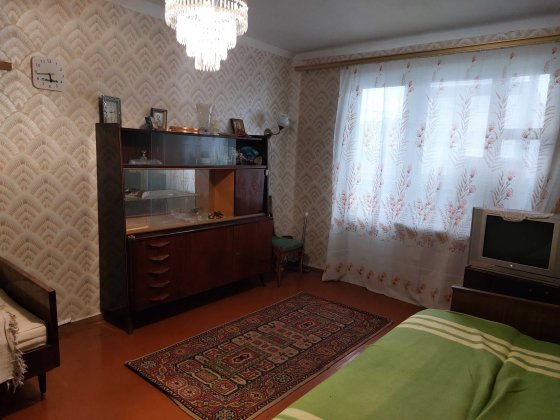 Продам 1-у квартиру на Героїв України Кременчуг