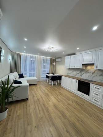 1кімнатна біля ОЗЕРА Manhattan UР - фото 1