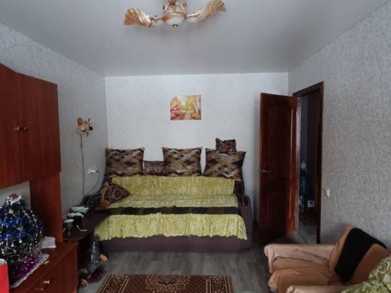 Інгулець продаєтся  2-к квартира з ремонтом Кривой Рог