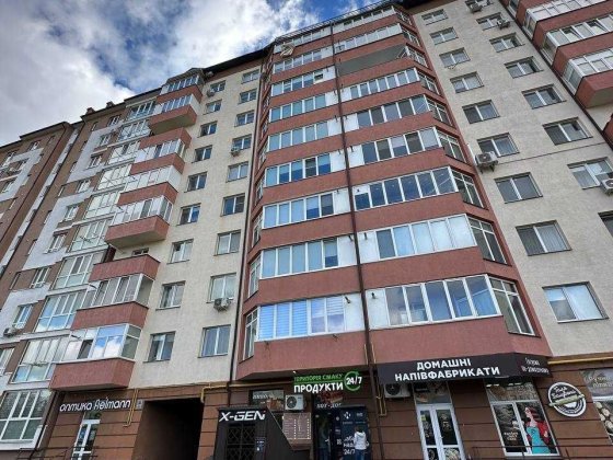 Продаж 3 кім. квартири район каскад з частковим  ремонтом Івано-Франківськ