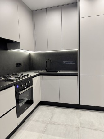 Продаж квартири в ЖК Молодість з ремонтом - фото 1