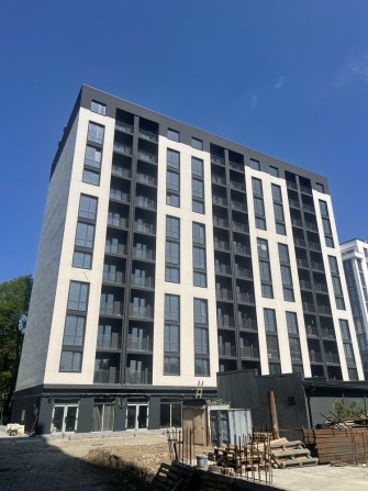 Продається 1-кімнатна квартира в центрі міста - фото 1