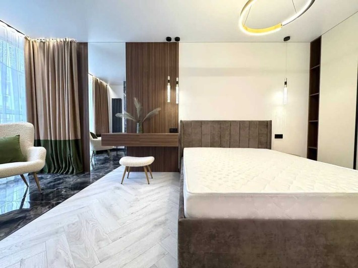 Елітна 1кім+кухня-студія біля парку Шевченка в ЖК Central Park - фото 1